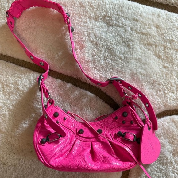 Balenciaga Le cagole bag, like brand new, used twice - Picture 1 of 4